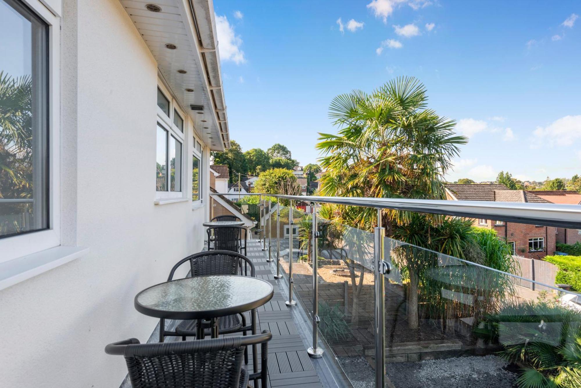 5 Bedroom Detached Beach House Poole Extérieur photo