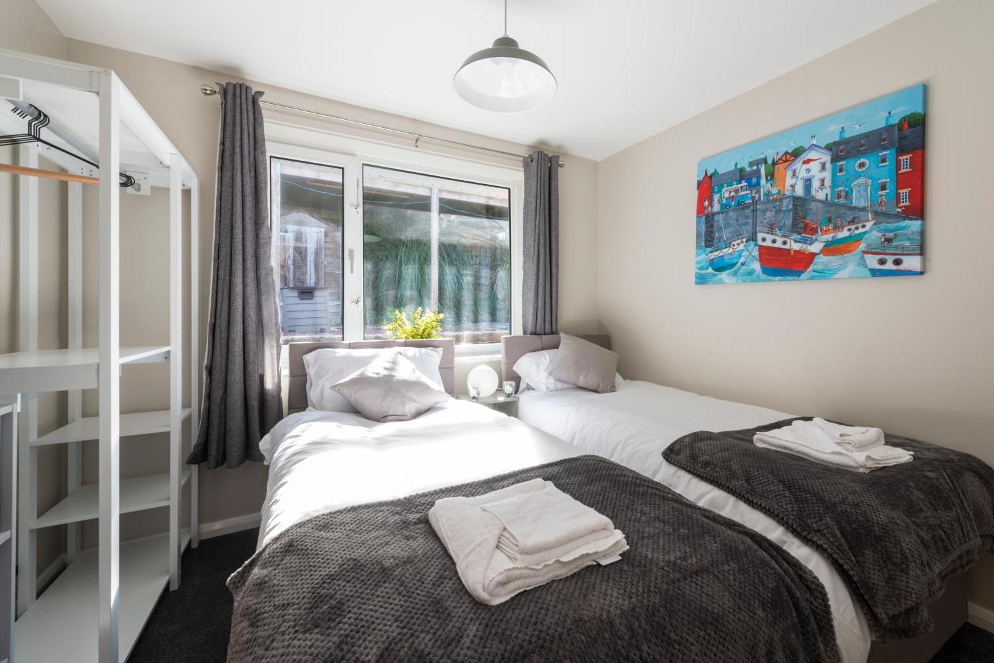 5 Bedroom Detached Beach House Poole Extérieur photo