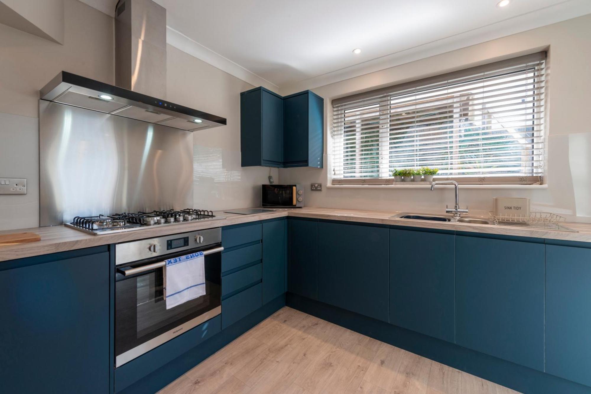 5 Bedroom Detached Beach House Poole Extérieur photo