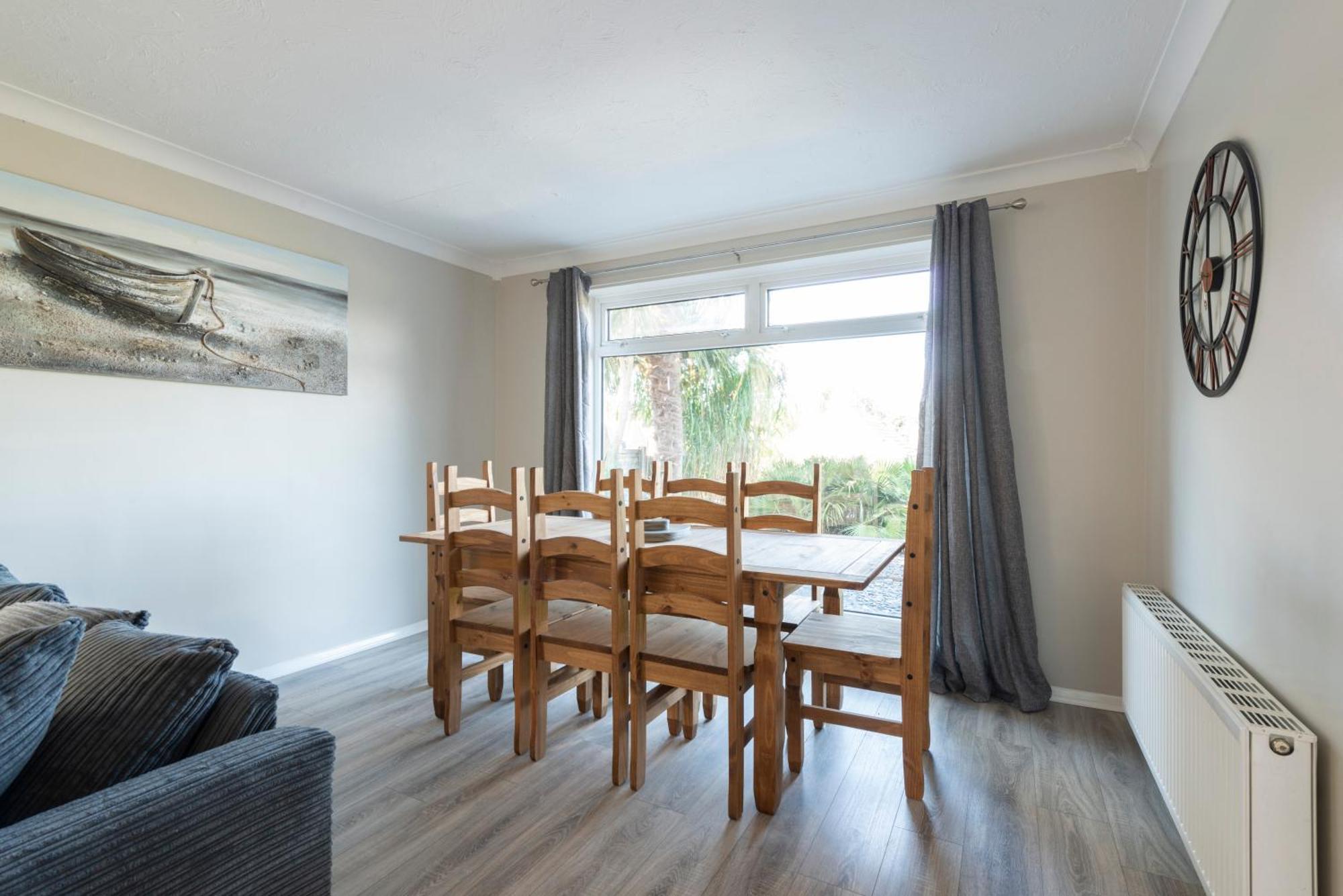 5 Bedroom Detached Beach House Poole Extérieur photo